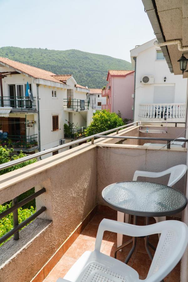Guest House Buskovic Budva Luaran gambar