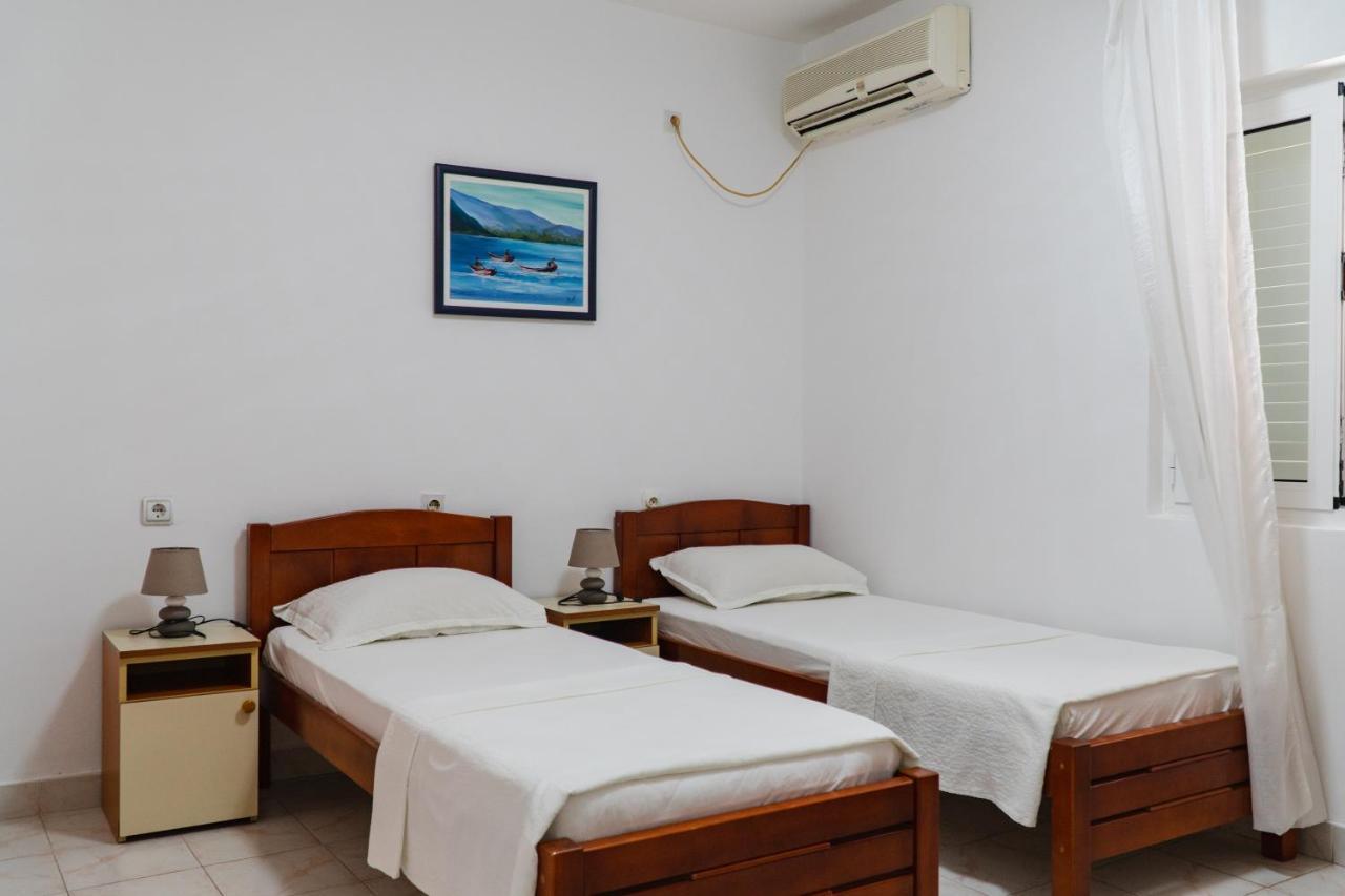 Guest House Buskovic Budva Luaran gambar