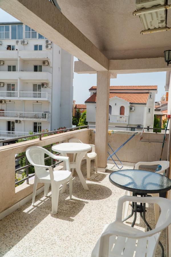 Guest House Buskovic Budva Luaran gambar