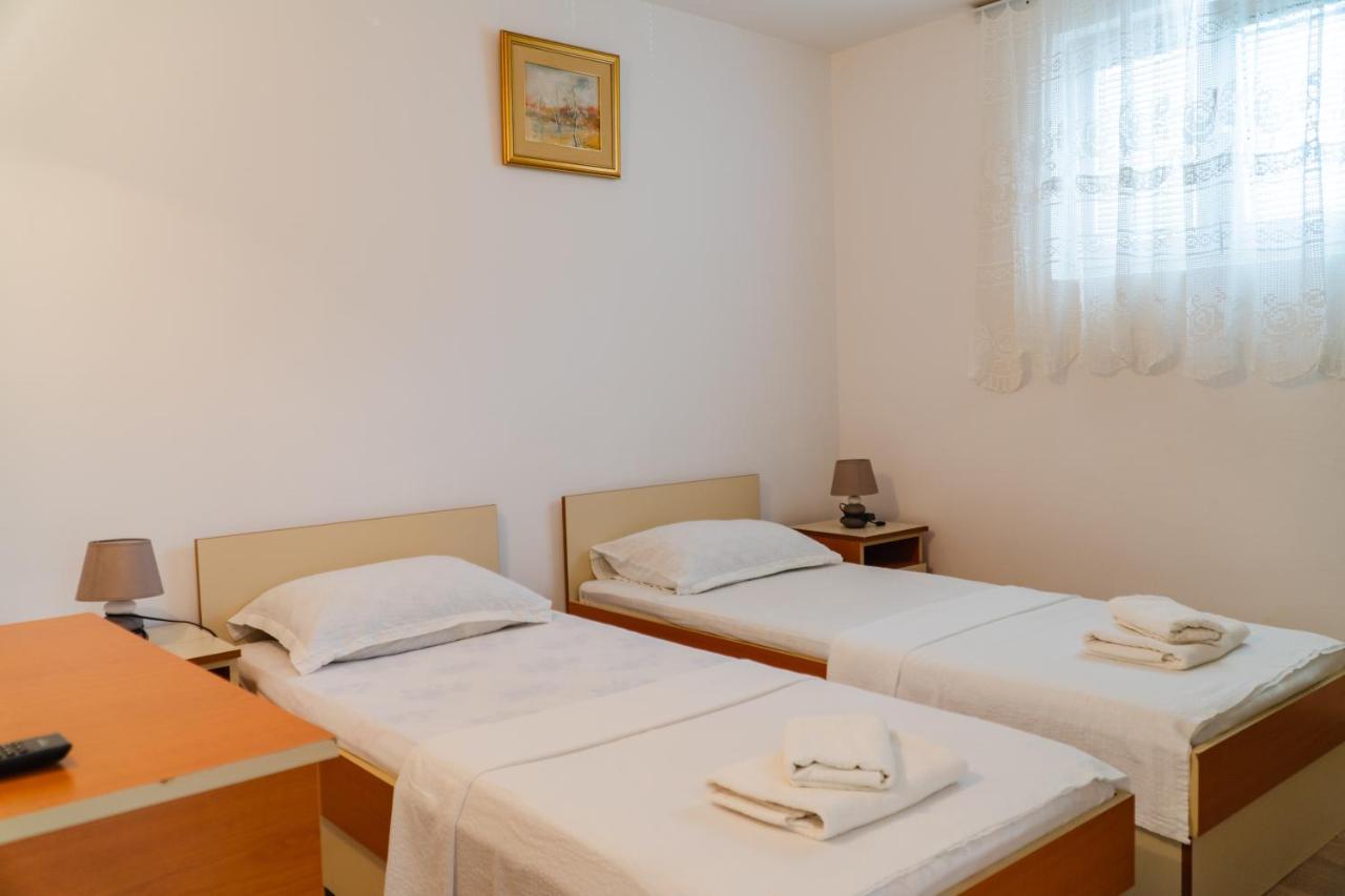 Guest House Buskovic Budva Luaran gambar