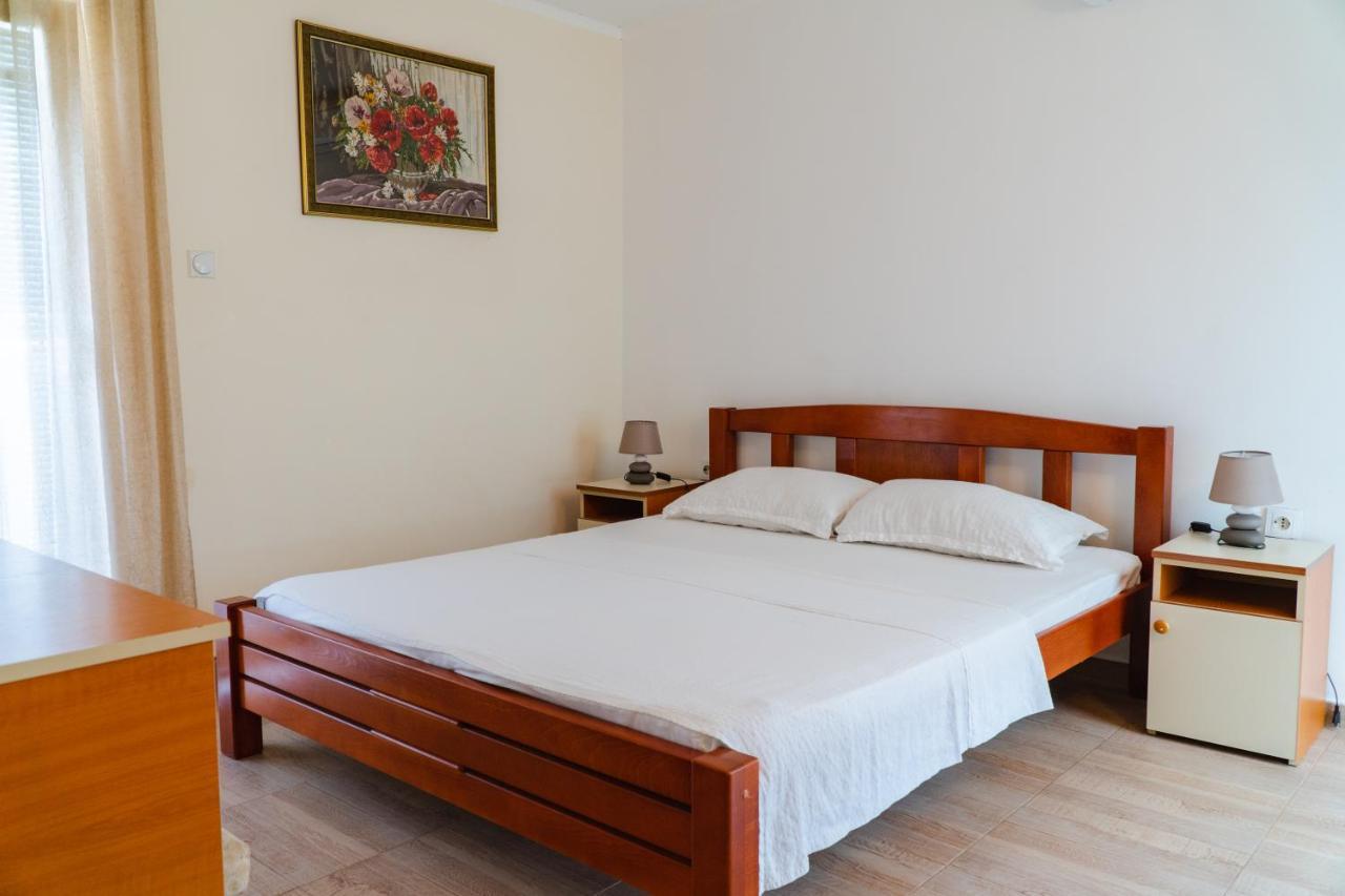 Guest House Buskovic Budva Luaran gambar